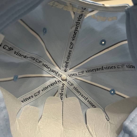 NWT - Vineyard Vines Adult Baseball Cap - Picture 8 of 9